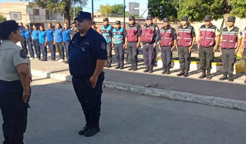 Operativos de Protección Ciudadana en barrios de General Güemes y Capital