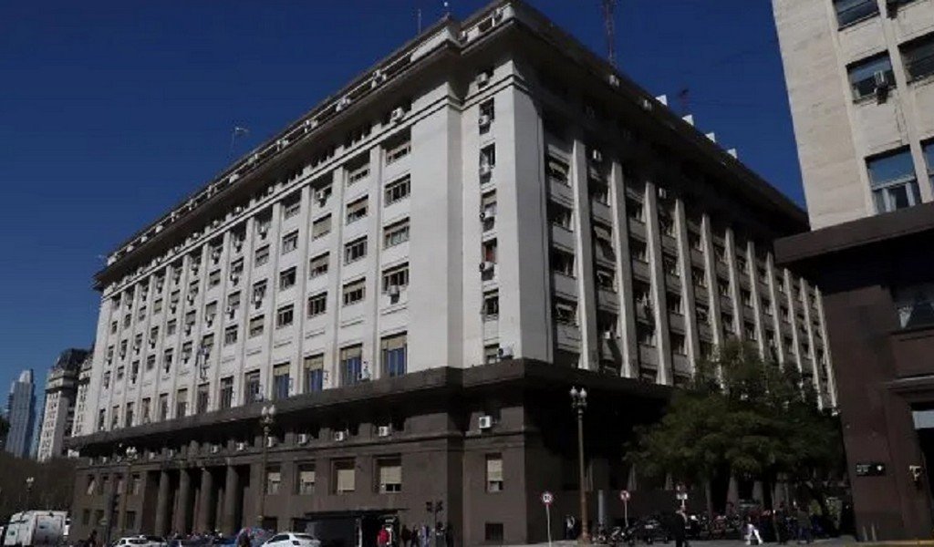 Cae la recaudación 1.2% interanual